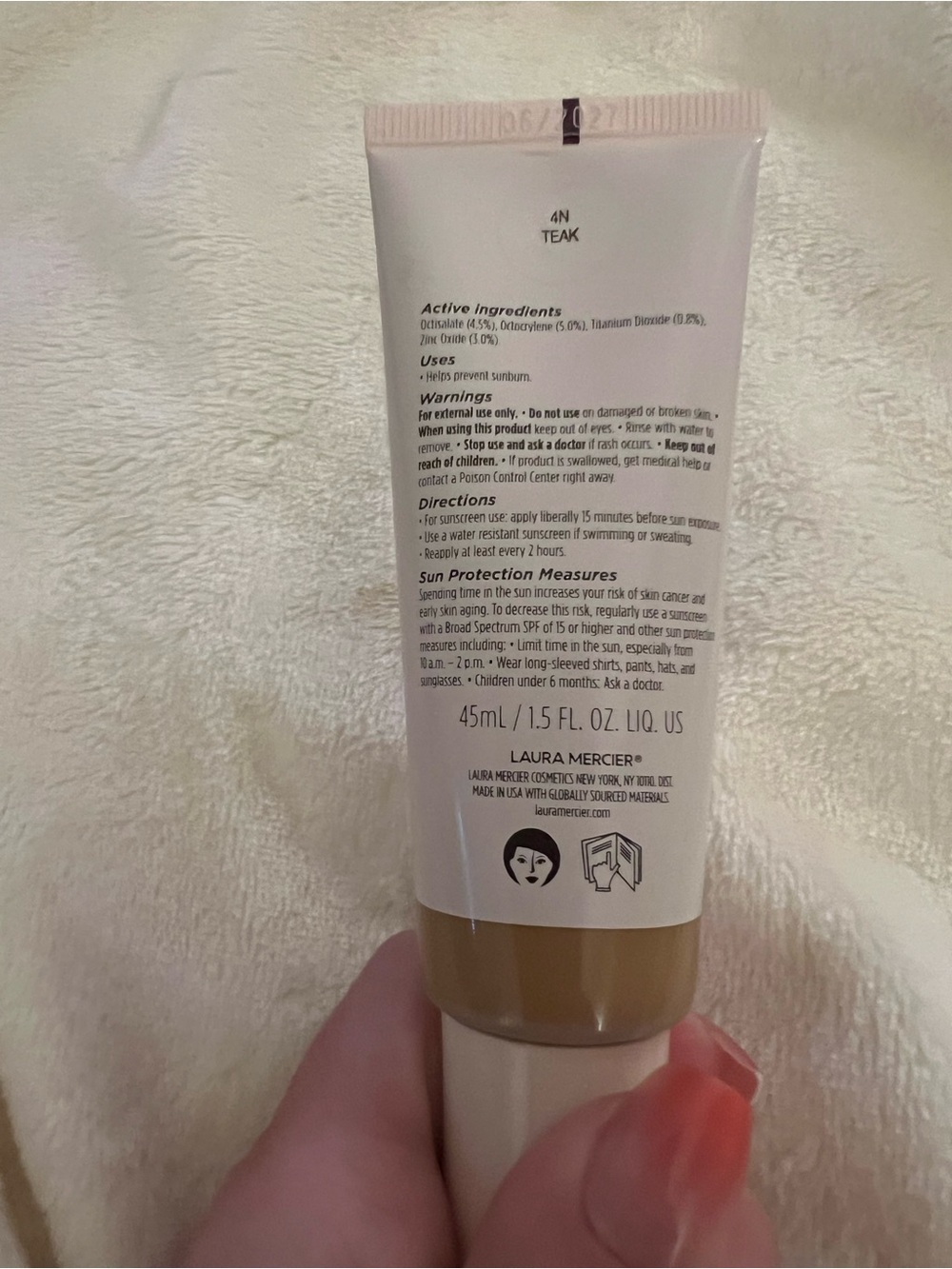 Laura Mercier TEAK LongWear Tinted Moisturizer Dewy  SPF 30 w Hyaluronic Acid